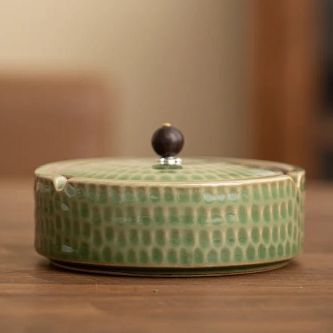 Ceramic Ash Tray with Lid