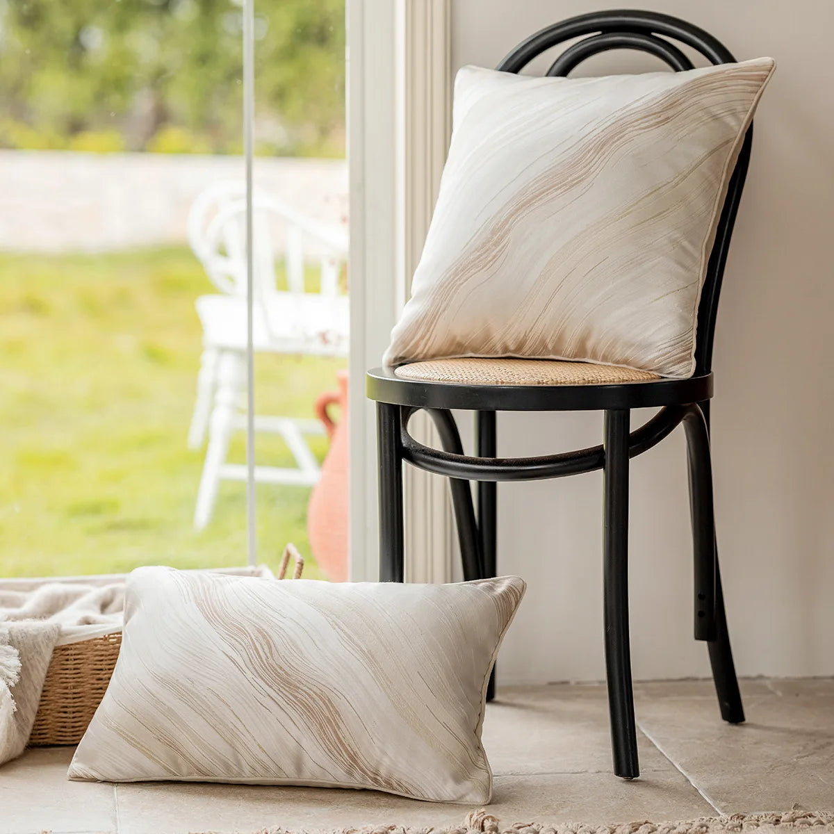 Beige light luxury cushion cover featuring a soft texture and elegant design, perfect for adding a touch of sophistication to any living space.