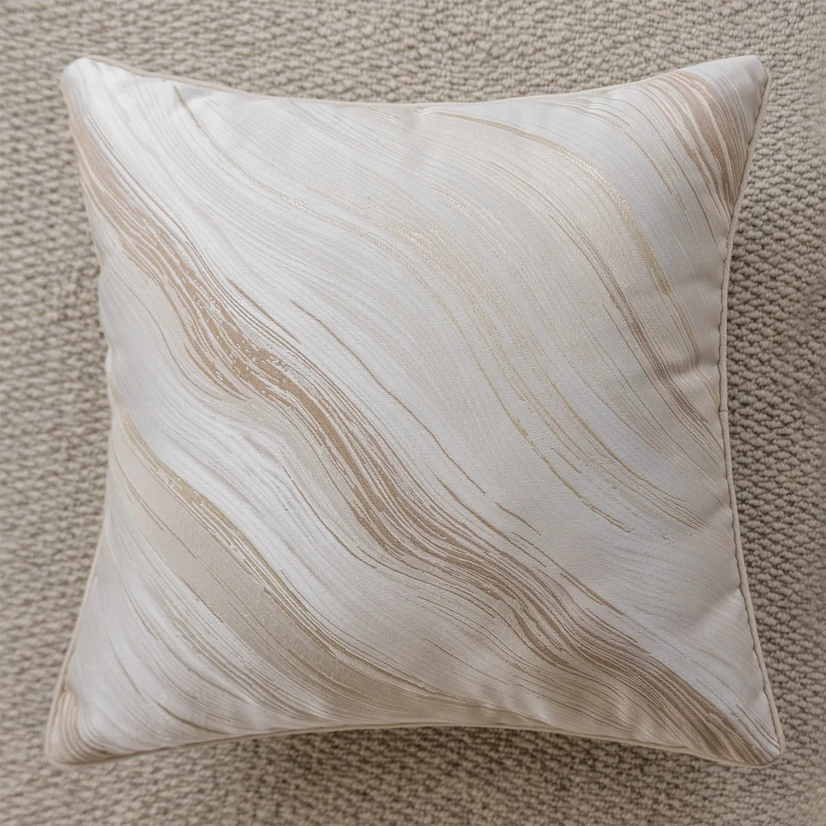 Beige light luxury cushion cover featuring a soft texture and elegant design, perfect for adding a touch of sophistication to any living space."