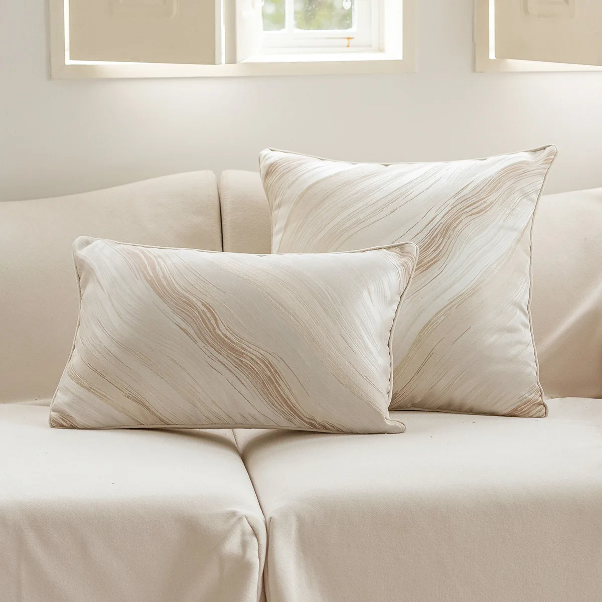 Beige light luxury cushion cover featuring a soft texture and elegant design, perfect for adding a touch of sophistication to any living space.