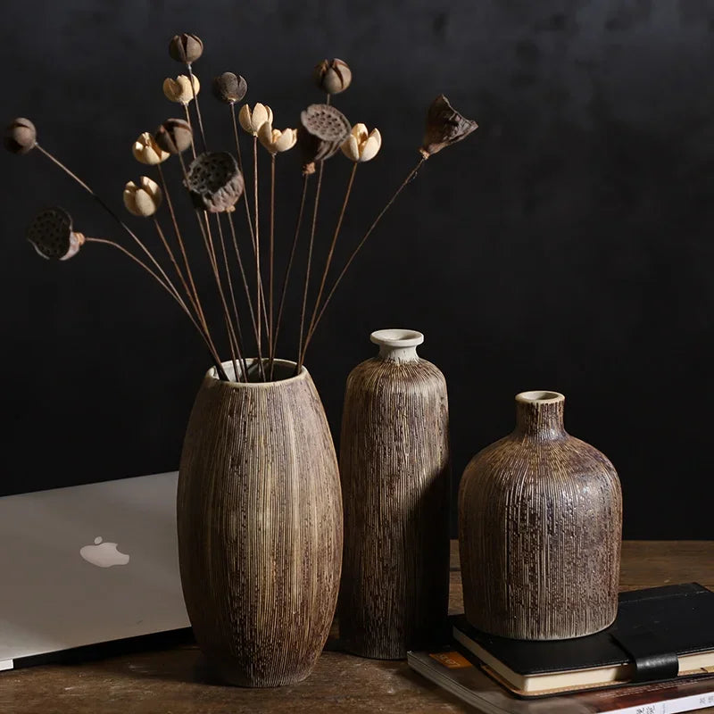 Japanese-inspired ceramic flower vase with a wooden pattern in brown, bringing natural warmth and tranquillity to home decor.