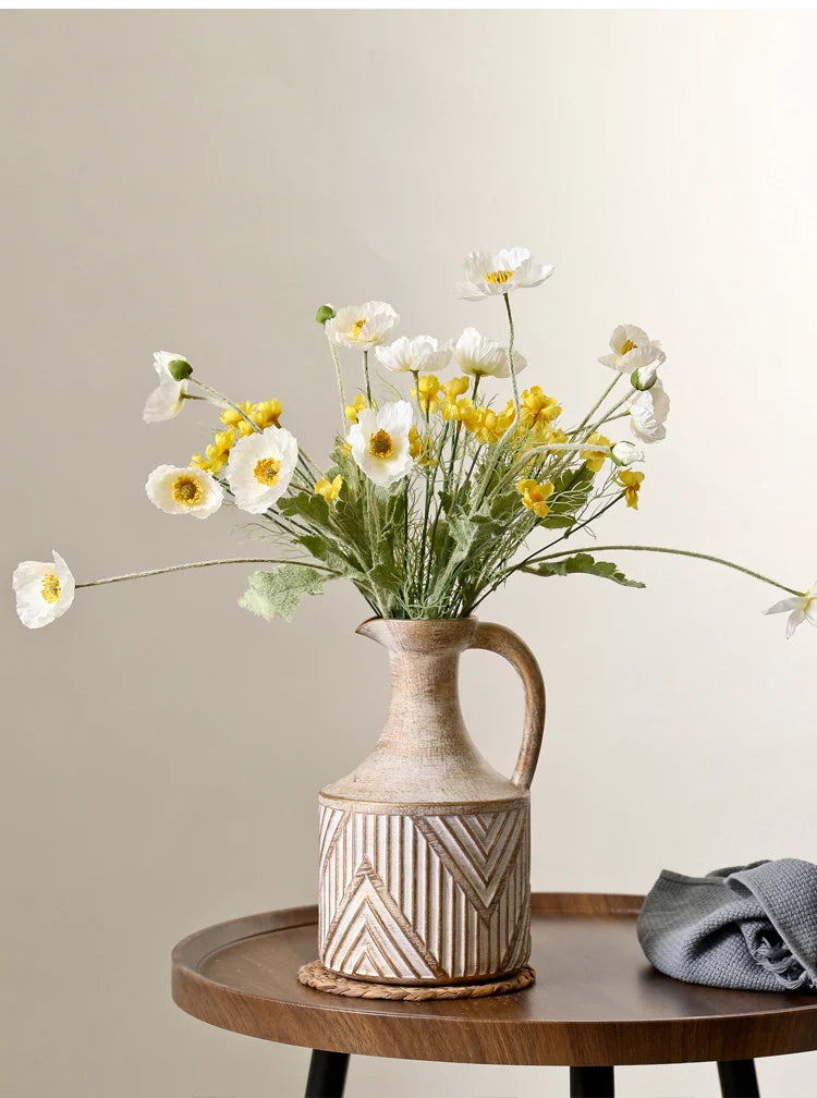 Retro single-handle vase in vintage style, showcasing elegant design and beautiful flowers