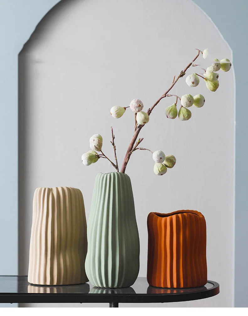 Elegant Simple Nordic Beauty Vase. Perfect for minimalist home decor