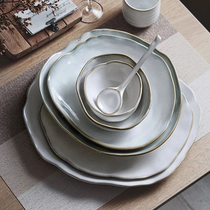 Stone-Inspired Design Deep Bowl - Crafted in minimalist elegance It's ideal for neutral-toned environments, adding a touch of sophistication to your table setting with a high-quality porcelain material.