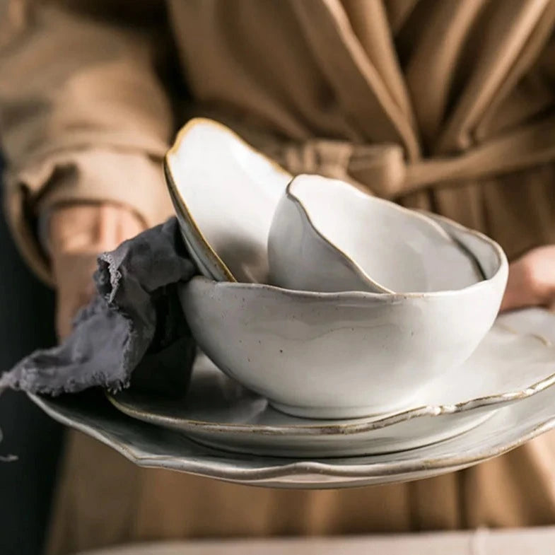 Stone-Inspired Design Tableware Set being carried by a woman