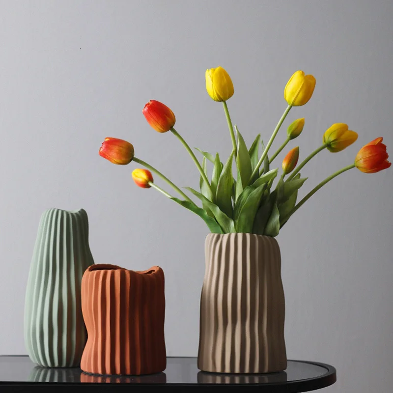 Elegant Simple Nordic Beauty Vase. Perfect for minimalist home decor